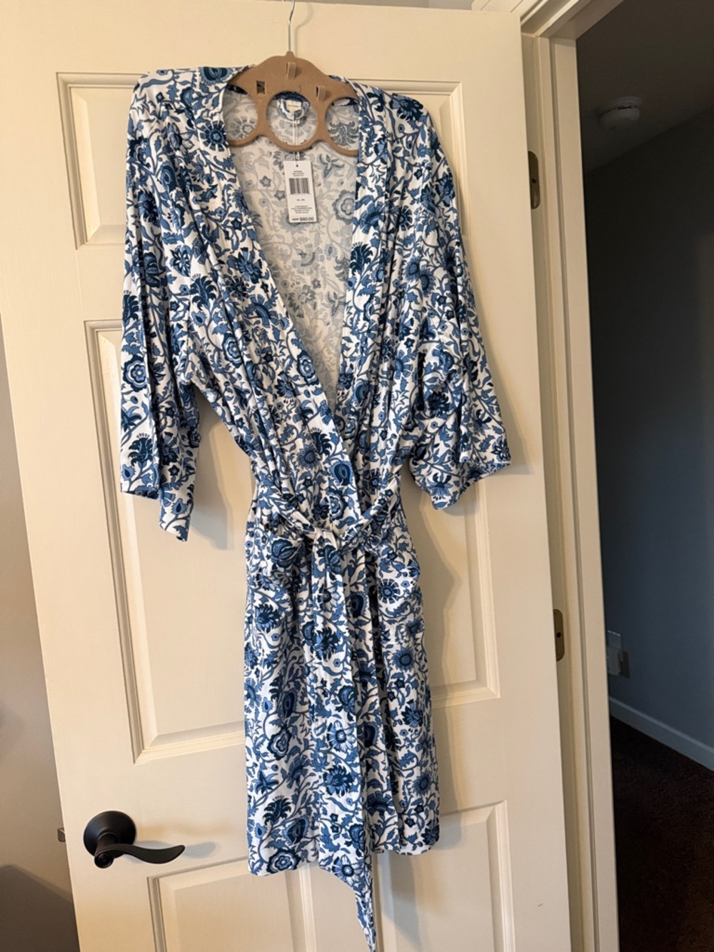 Vera Bradley Blue and White Floral Wrap Robe-New with tags